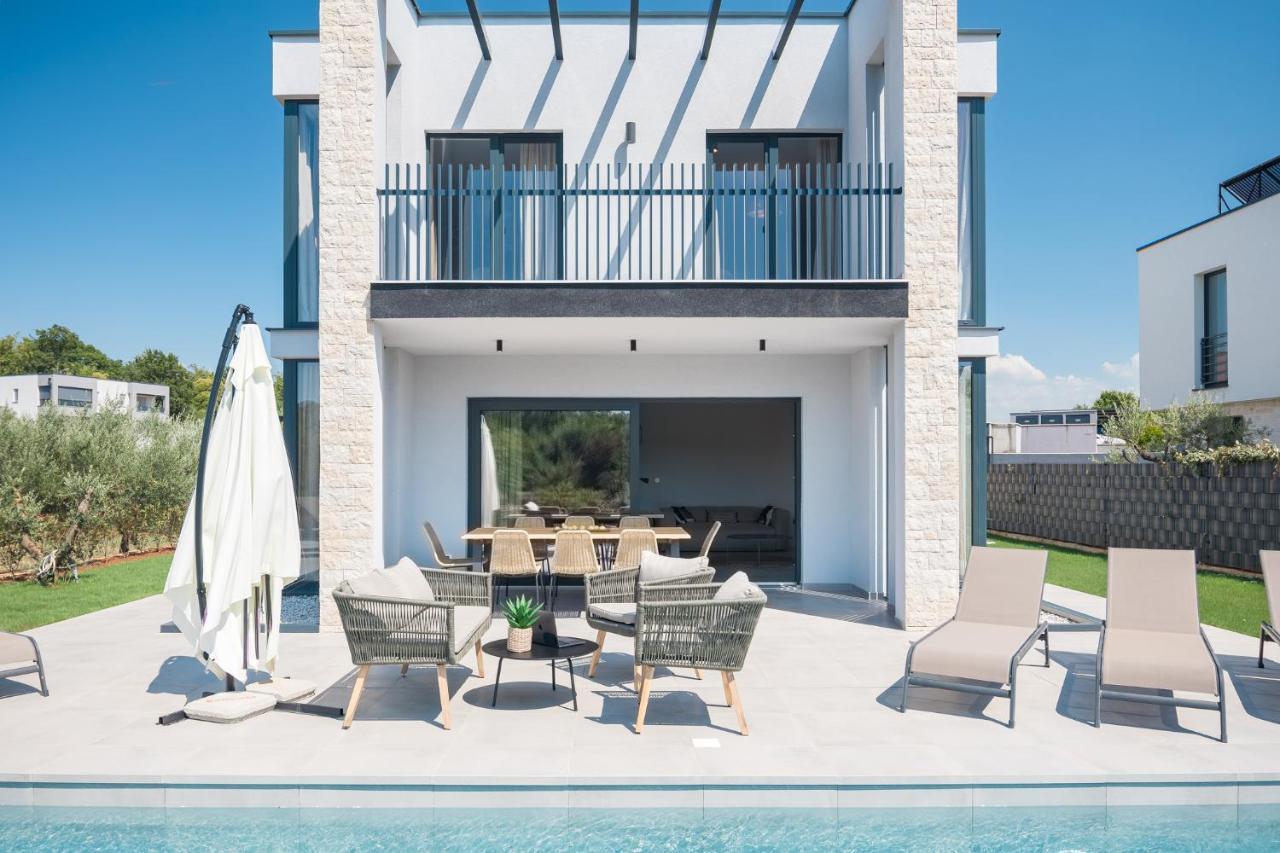 פורץ Villa Grota מראה חיצוני תמונה