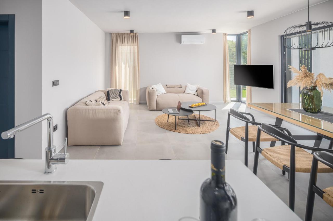 פורץ Villa Grota מראה חיצוני תמונה